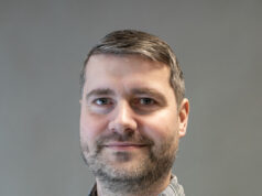 Af fjarskiptamálum